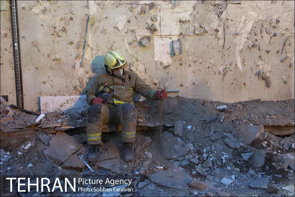 همه قهرمانان آمدند  1