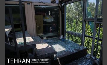 رفع خطر طبقه سوم پاساژ 102 در خیابان امام خمینی(ره)  20