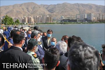 آئین بهره برداری از پروژه های مجموعه فرهنگی گردشگری دریاچه شهدای خلیج فارس 25