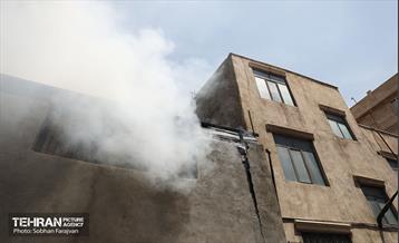 آتش‌سوزی انبار لوازم موتورسیکلت 31