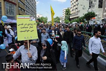 حضور شهردار تهران در راهپیمایی روز قدس 10