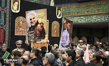 تشییع پیکر شهید گمنام در مسجد حجت(عج) 18