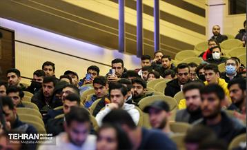 حضور علیرضا زاکانی در دانشگاه شهید بهشتی 10