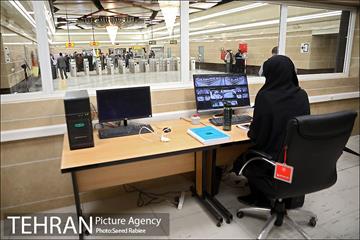 بازدید شهردار تهران از ایستگاه مترو برج میلاد 18