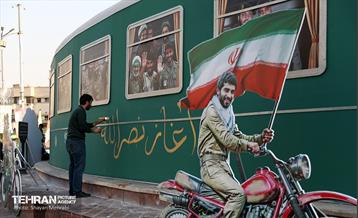 رویدا هنری جبهه مقاومت در میدان انقلاب 11