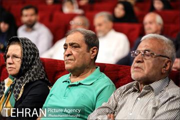 اولین شب از ویژه برنامه "بر آستان اشک" 4