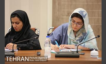 برسی آخرین پیشرفتهای توسعه پرداخت الکترونیک در تاکسی 5