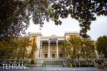 پاییز میدان مشق (سر در باغ ملی) 50