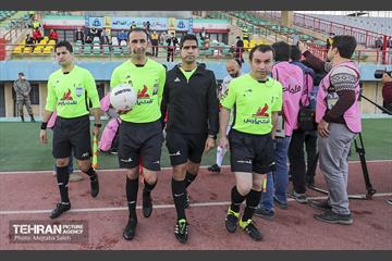 دیدار تیم های فوتبال پرسپولیس و آلومینیوم اراک 3