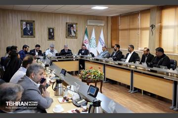 بازدید مدیرکل سرمایه انسانی از شرکت واحد اتوبوسرانی 39