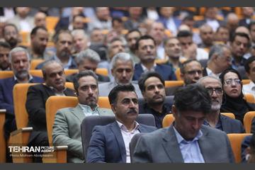 نشست فصلی مدیران معاونت مالی و اقتصاد شهری 53