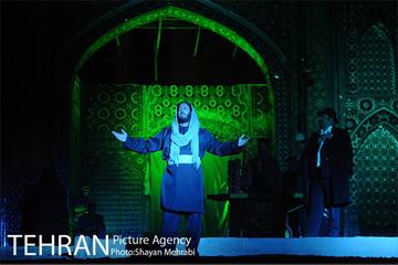 اجرای نمایش "رسول" در اراضی عباس آباد 42
