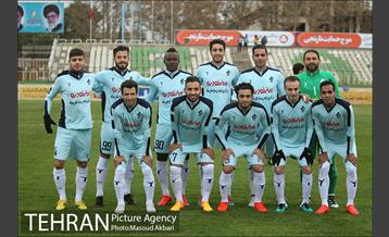 دیدار سایپا و پیکان در لیگ برتر فوتبال