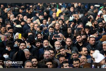 تشییع پیکر ۲۰۰ شهید گمنام دفاع مقدس در تهران 66