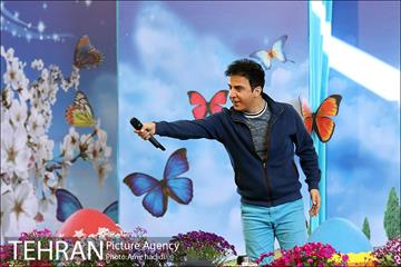 اجرای زنده برنامه محله گل و بلبل در میدان هرندی 25