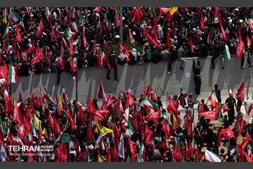 تشییع پیکر آقای شهید ایران - 3 10