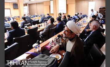 جلسه شورای معاونین، مدیران عامل سازمان ها، شرکت ها و موسسات شهرداری و شهرداران مناطق 22 گانه 9