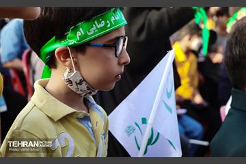 اجتماع نوجوان های امام رضایی در چهارراه ولیعصر 8