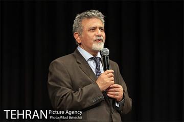اکران خیریه فیلم سینمایی چهارشنبه به نفع زندانیان‎ 21