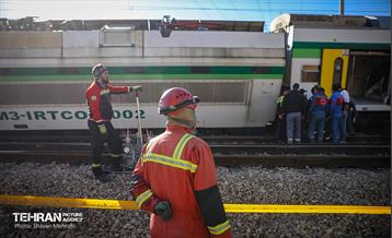 برخورد دو رام قطار در ایستگاه چیتگر مترو تهران 1