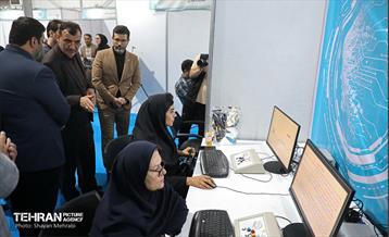 اولین رویداد فرصت‌های شغلی کارکنان شهرداری تهران 27