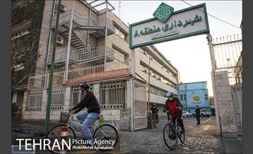 پویش سه شنبه های بدون خودرو در منطقه 8