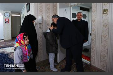 قرار خدمت؛ دیدار شهردار تهران با خانواده شهید مرتضی غفوری 2