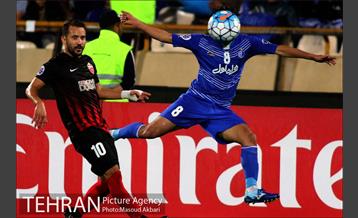 دیدار تیم های فوتبال استقلال ایران و الاهلی امارات