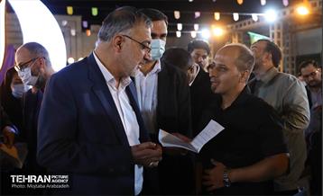 افطاری شهردار تهران با حضور خانواده شهدا 13