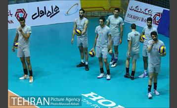 تمرین شاداب شاگردان ایگور