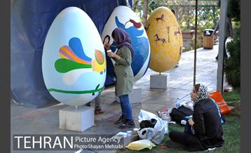 جشنواره تخم مرغ رنگی در بلوار کشاورز 10