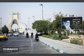 اکران تبلیغات شهری مراسم تشییع رهبر شهید انقلاب - ۲ 37
