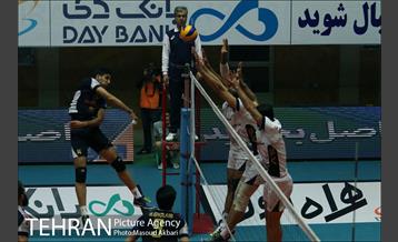 دیدار پیکان تهران و صالحین ورامین در لیگ برتر والیبال 8