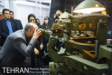 بازدید مدیرکل دفتر شهردار تهران از نمایشگاه دائمی نقشه 9