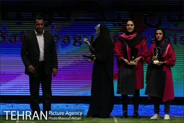 مراسم معرفی برترین های فوتبال در سال ۹۸-۹۷ 8