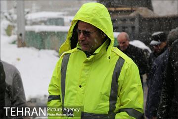 بازدید شهردار تهران از ستاد برف روبی شهرداری منطقه شش 14