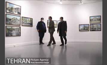 بازدید مدیران شهری و اعضای شورای شهر تهران از نمایشگاه تهران از منظر هنرمندان-4