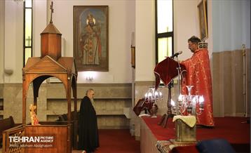 حضور سخنگوی شهرداری تهران در کلیسای گریگور مقدس 13