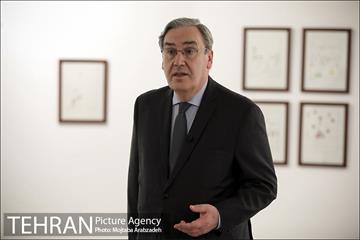 بازدید سفیر فرانسه از نمایشگاه تهران از منظر هنرمندان 20