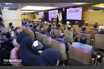 نشست مشترک مدیران و قضات دیوان عدالت اداری و مدیران حقوقی شهرداری‌های کلانشهرهای ایران 9
