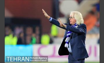 دیدار تیم‌های فوتبال استقلال - پدیده مشهد 22