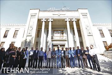 تهران گردی احمد مسجد جامعی به مناسبت روز مشروطه 12