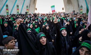 اجتماع امام حسنی ها در میدان آزادی 21