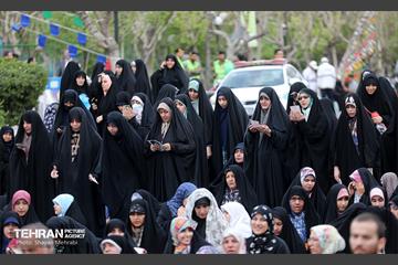 نماز عید فطر در مصلی تهران 8