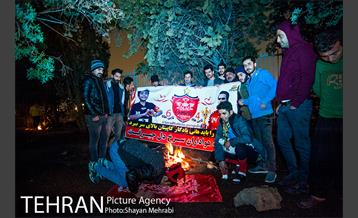 هواداران شب قبل از شهرآورد ۸۴ 36