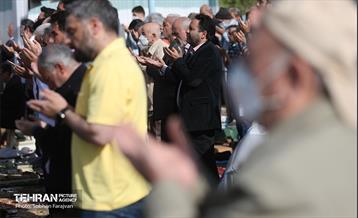 اقامه نماز عید فطر در محله بهرود 2