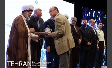 پانزدهمین همایش عمری با قرآن با حضور شهردار تهران 7