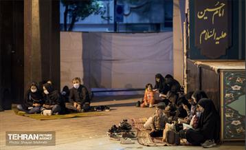 مراسم احیای شب بیست و یکم در میدان امام حسین(ع) 8