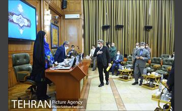 دویست و پنجمین جلسه شورای شهر 32