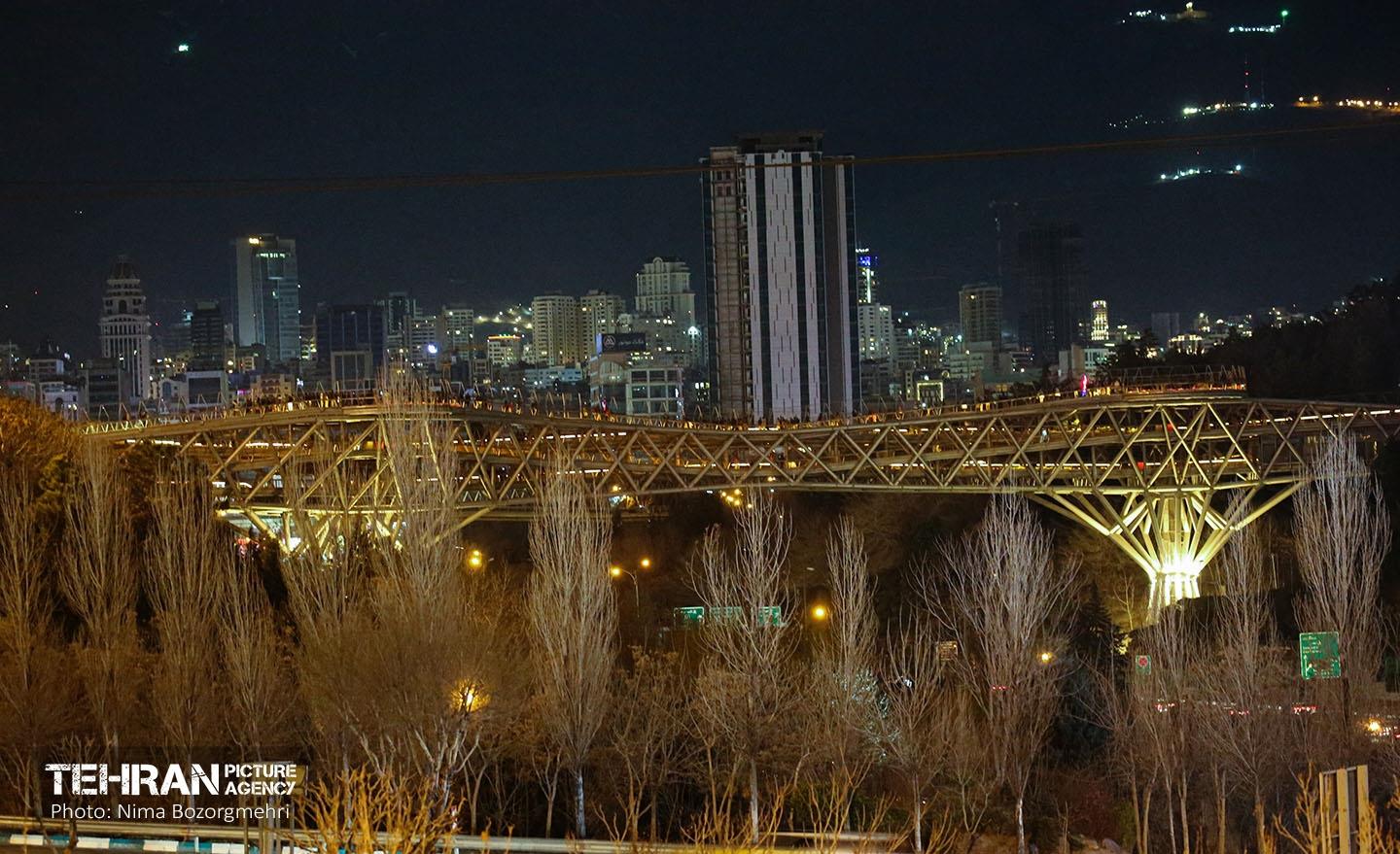 خاموشی پل طبیعت و گنبد مینا همزمان با ساعت زمین  10